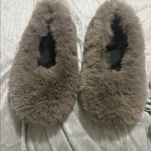 Zara Faux Fur Slippers - Brown